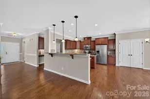 12910 Hunting Birds Ln, Charlotte, NC 28278 - Photo 14