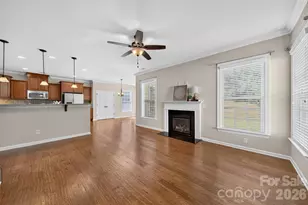 12910 Hunting Birds Ln, Charlotte, NC 28278 - Photo 12