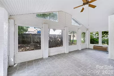 2537 Brentwood Circle, Lenoir, NC 28645 - Photo 10