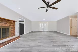 2537 Brentwood Cir, Lenoir, NC 28645 - Photo 6