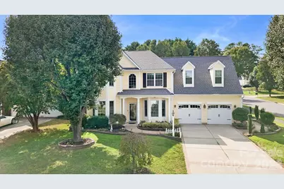 11623 Fox Hill Drive, Charlotte, NC 28269 - Photo 1