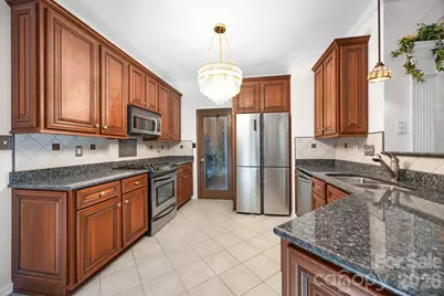 11623 Fox Hill Drive, Charlotte, NC 28269 - Photo 6