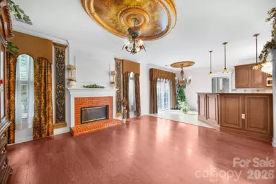 11623 Fox Hill Drive, Charlotte, NC 28269 - Photo 8
