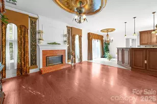 11623 Fox Hill Dr, Charlotte, NC 28269 - Photo 12
