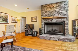 296 Acorn Ln, Rutherfordton, NC 28139 - Photo 6