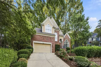 4131 Beauvista Drive, Charlotte, NC 28269 - Photo 2