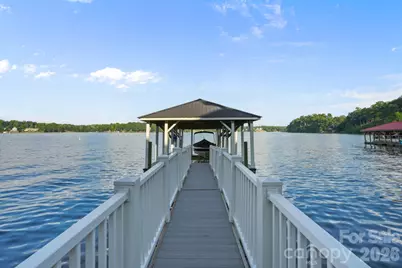 1348 Astoria Parkway, Catawba, NC 28609 - Photo 2