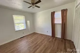 215 Norleon Ave, Hendersonville, NC 28791 - Photo 6