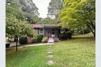 215 Norleon Avenue, Hendersonville, NC 28791 - Photo 2