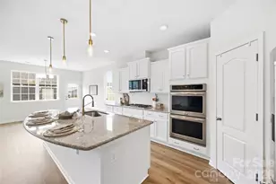 2015 Kensley Dr, Waxhaw, NC 28173 - Photo 8