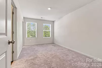 123 Villa Lane, Lincolnton, NC 28092 - Photo 8