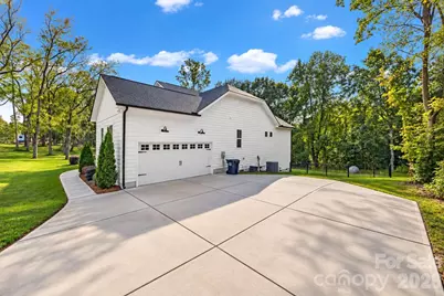 1061 Kendrick Road, Clover, SC 29710 - Photo 32
