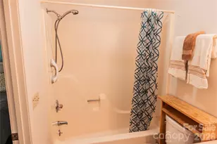 997 Winterstar Loop, Burnsville, NC 28714 - Photo 16