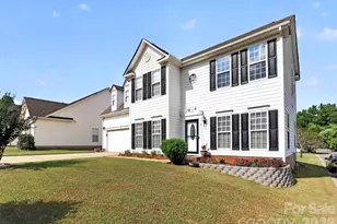 1811 Jeffrey Bryan Dr, Charlotte, NC 28213 - Photo 2