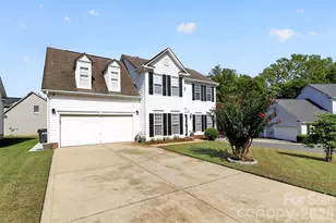1811 Jeffrey Bryan Dr, Charlotte, NC 28213 - Photo 4