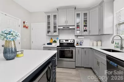 1811 Jeffrey Bryan Drive, Charlotte, NC 28213 - Photo 18