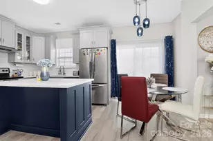 1811 Jeffrey Bryan Dr, Charlotte, NC 28213 - Photo 14
