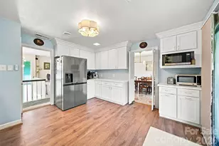 706 Springdale Rd, Statesville, NC 28677 - Photo 34