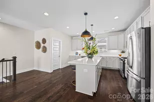 1229 Lomax Ave, Charlotte, NC 28211 - Photo 8