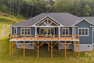 297 Maple Knl Dr, Hendersonville, NC 28792 - Photo 1