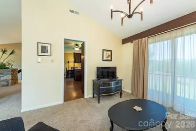 127 College Circle, Swannanoa, NC 28778 - Photo 10