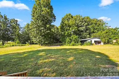 2947 Nc 16 Highway, Newton, NC 28658 - Photo 8