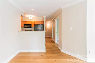 2516 Cranbrook Ln, Charlotte, NC 28207 - Photo 6