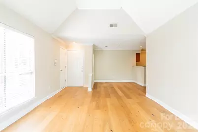 2516 Cranbrook Lane #11, Charlotte, NC 28207 - Photo 4