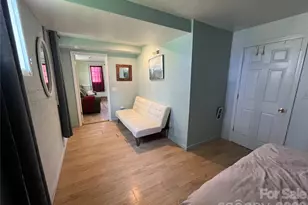 200 Courtland Pl, Asheville, NC 28801 - Photo 24