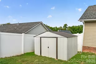 2007 Stepping Stone Ln, Monroe, NC 28110 - Photo 28