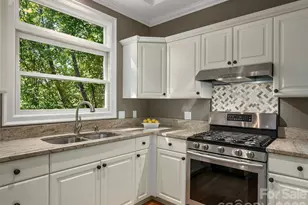 177 SkyView Cir, Asheville, NC 28804 - Photo 16