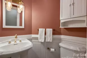 177 SkyView Cir, Asheville, NC 28804 - Photo 20