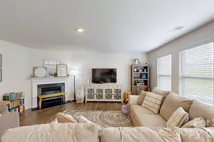 183 Marathon Ln, Candler, NC 28715 - Photo 8