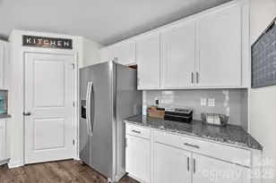 183 Marathon Ln, Candler, NC 28715 - Photo 16
