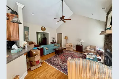 502 Pace Road, Hendersonville, NC 28792 - Photo 6