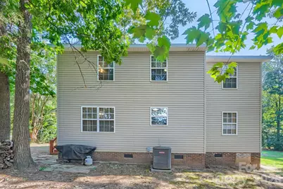 7742 Red Robin Trail, Denver, NC 28037 - Photo 32