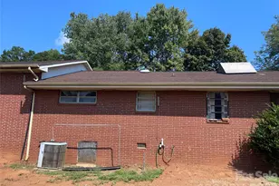 6345 Woodleaf Rd, Woodleaf, NC 27054 - Photo 20