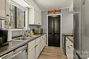 26 Pinetop Cir, Banner Elk, NC 28604 - Photo 6