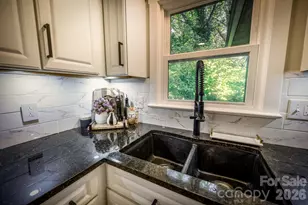 508 Berkshire Dr, Statesville, NC 28677 - Photo 16