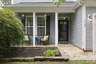 1913 Wilburn Park Ln NW, Charlotte, NC 28269 - Photo 30