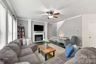 1913 Wilburn Park Ln NW, Charlotte, NC 28269 - Photo 10
