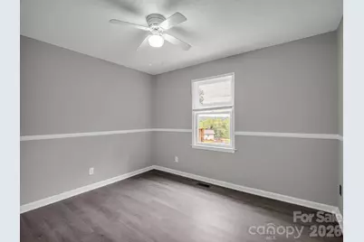 117 Drexel Road, Hendersonville, NC 28739 - Photo 18