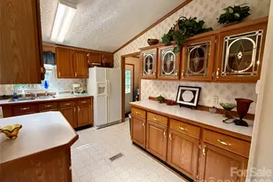 878 Gw G W Whitmire Rd, Rosman, NC 28772 - Photo 6