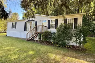 878 Gw G W Whitmire Rd, Rosman, NC 28772 - Photo 2