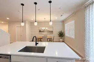 9309 Widden Wy, Charlotte, NC 28269 - Photo 4