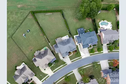 2418 Creek Manor Drive, Waxhaw, NC 28173 - Photo 8