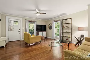 224 E Catawba Ave, Mooresville, NC 28115 - Photo 4