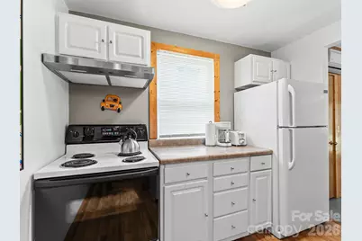 541 W Probart Street, Brevard, NC 28712 - Photo 34