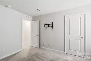 2014 Silver Crk Rd, Charlotte, NC 28214 - Photo 26