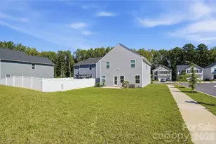 2014 Silver Crk Rd, Charlotte, NC 28214 - Photo 30